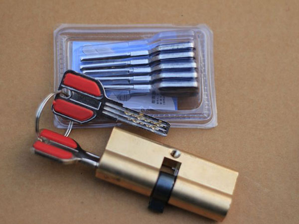 三都24小时上门开锁公司